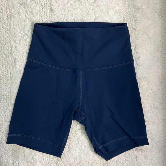 lululemon athletica Pants - Wunder Train High-Rise Short 6"